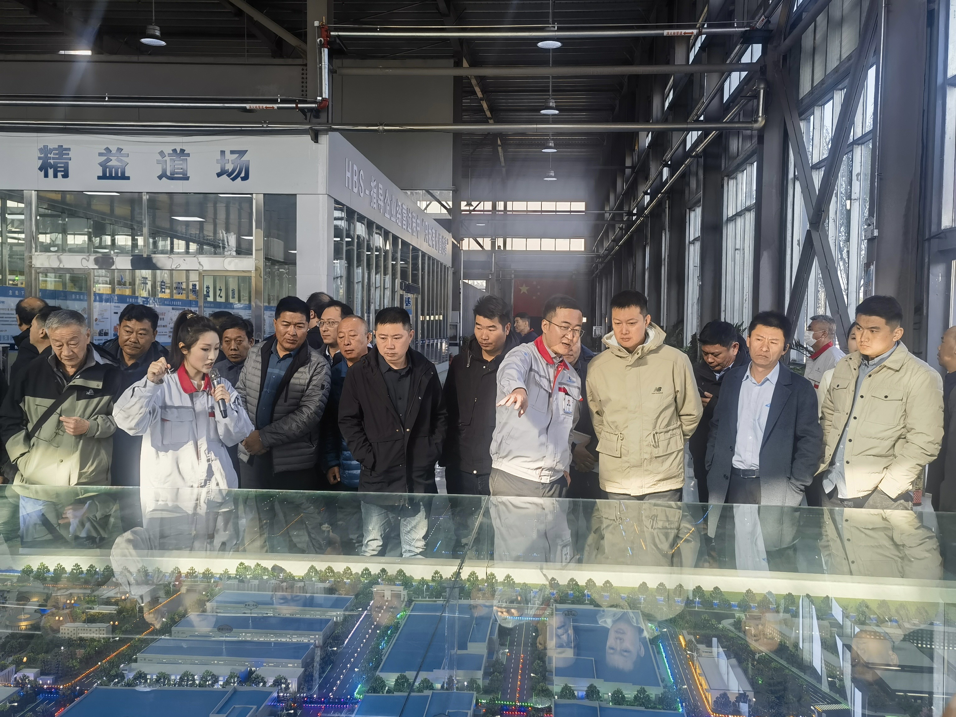 山東鑄造協(xié)會組織相關(guān)企業(yè)蒞臨我司參觀調(diào)研，共促行業(yè)繁榮發(fā)展