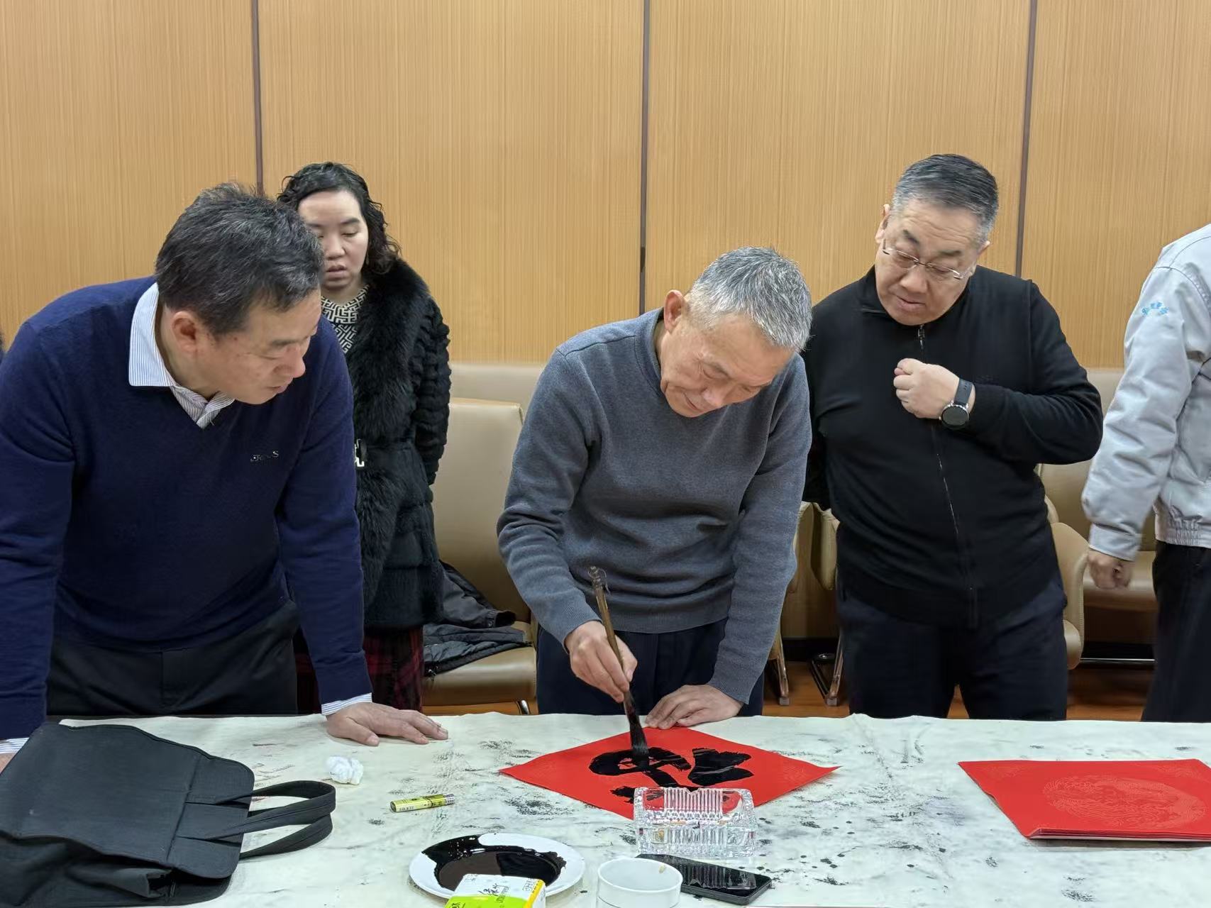 圖片2.jpg 圖片2.jpg